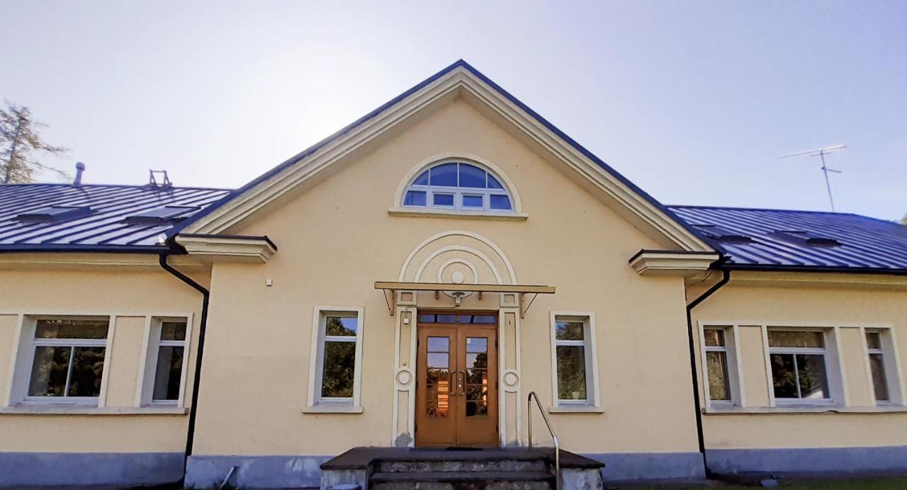 ホテル Kuelalistemaja Kukruse Residents Kohtla-Järve エクステリア 写真